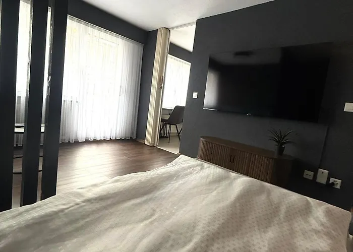 Moderne Mit Bergblick Und Nahe Thunersee Apartamento Thun